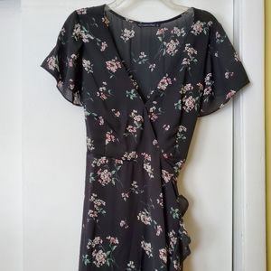 NWOT Black and floral Abercrombie & Fitch dress